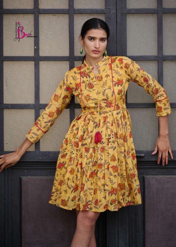 VICTORIA VOL-2 Printed cotton mal  Umbrella Sleeves with Double Flair top - Image 4